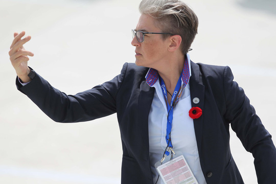 Những bóng hồng APEC